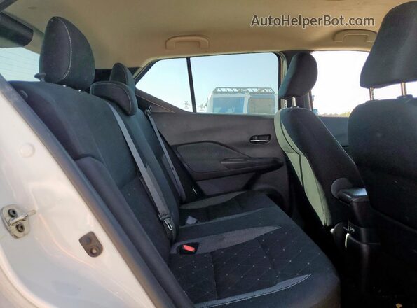 3N1CP5CV2LL481151 2020 NISSAN KICKS White Widok komory silnika