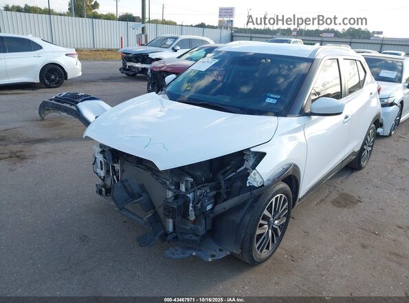 3N1CP5CV3NL487933 2022 NISSAN KICKS White Vista tres cuartos delantera izquierda