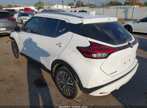3N1CP5CV3NL487933 2022 NISSAN KICKS White Trasero izquierdo