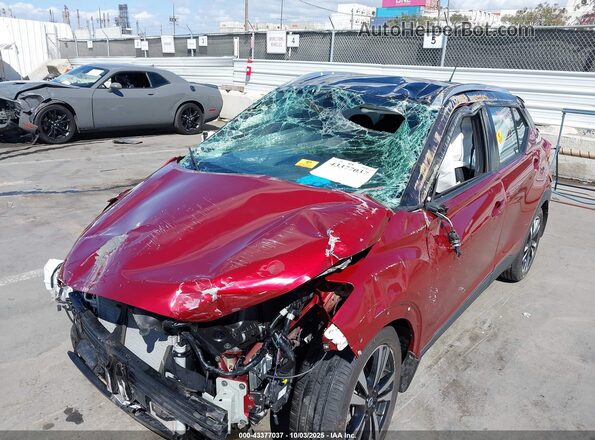 3N1CP5CV5LL519620 2020 NISSAN KICKS Красный Вид спереди