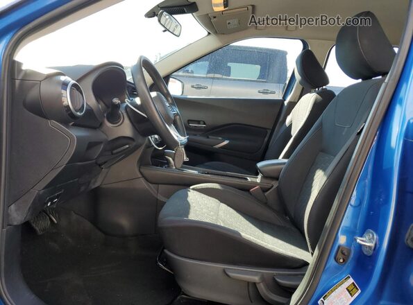 3N1CP5CV6PL511869 2023 NISSAN KICKS Синий Вид салона спереди