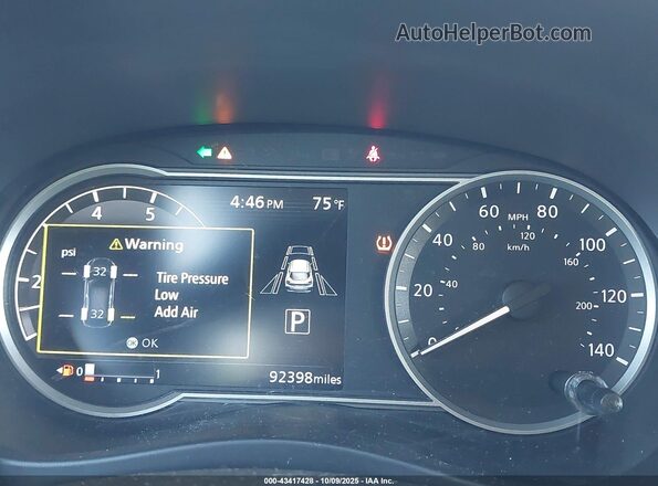 3N1CP5CVXLL526403 2020 NISSAN KICKS Blue Widok tylnych siedzeń