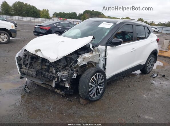 3N1CP5CVXNL483264 2022 NISSAN KICKS White Vista tres cuartos delantera izquierda