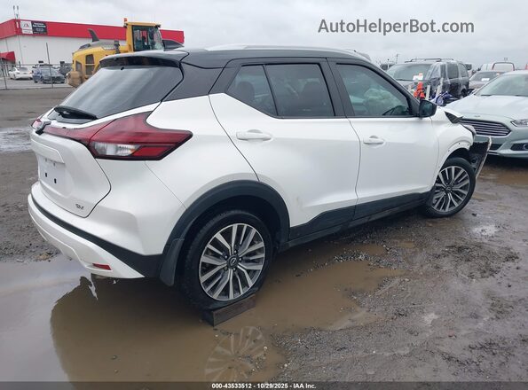 3N1CP5CVXNL483264 2022 NISSAN KICKS White Trasero derecho