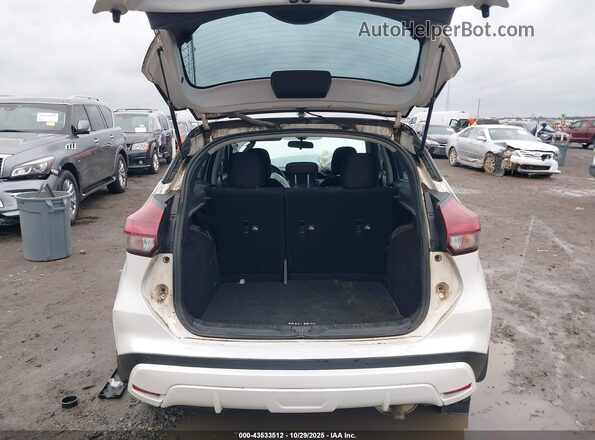 3N1CP5CVXNL483264 2022 NISSAN KICKS White 