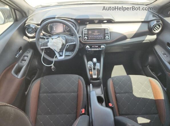 3N1CP5DV1LL539085 2020 NISSAN KICKS White წინა პანელის ხედი