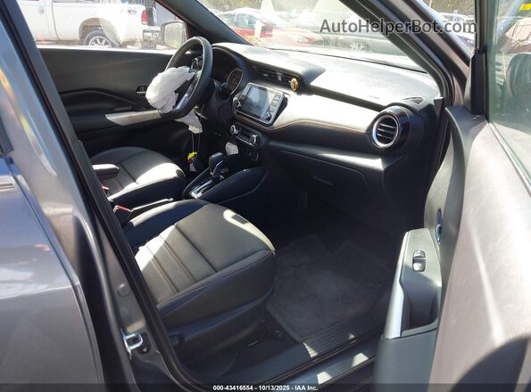 3N1CP5DV3LL543512 2020 NISSAN KICKS Gray Вид салону спереду