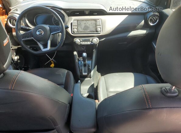 3N1CP5DV4LL534012 2020 NISSAN KICKS Orange Vista del salpicadero