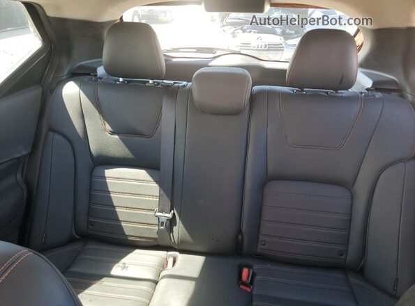 3N1CP5DV4LL534012 2020 NISSAN KICKS Orange Vista de los asientos traseros
