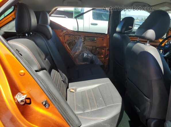 3N1CP5DV4LL534012 2020 NISSAN KICKS Orange Vista interior trasera