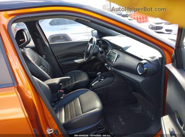 3N1CP5DV5LL559064 2020 NISSAN KICKS Orange Widok wnętrza z przodu