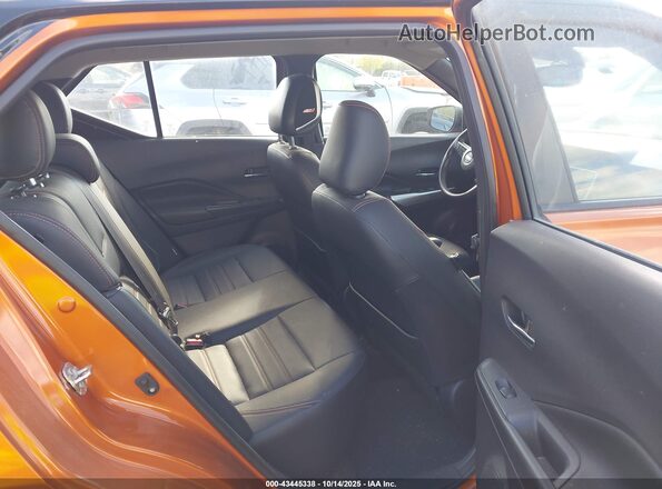 3N1CP5DV5LL559064 2020 NISSAN KICKS Orange Widok naklejki z numerem VIN