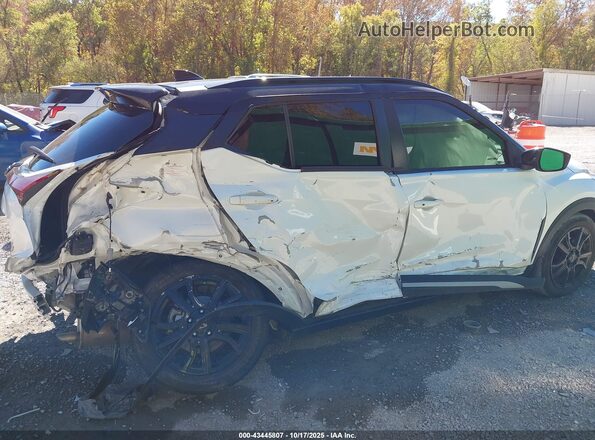 3N1CP5DV6PL534292 2023 NISSAN KICKS White Դիմացի տեսք