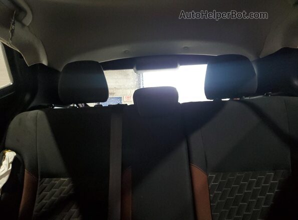 3N1CP5DV7ML554529 2021 NISSAN KICKS Red Вид задніх сидінь