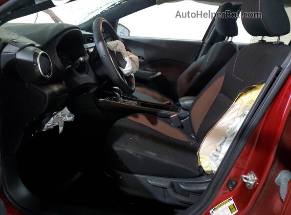 3N1CP5DV7ML554529 2021 NISSAN KICKS Red Вид салону спереду