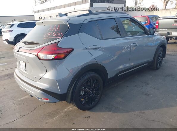 3N1CP5DV7RL472470 2024 NISSAN KICKS Серый Задняя правая четверть