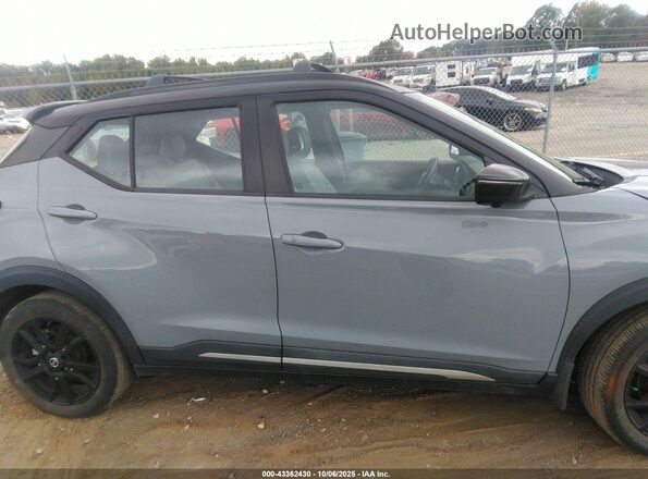 3N1CP5DV8ML534905 2021 NISSAN KICKS Gray Rear interior view