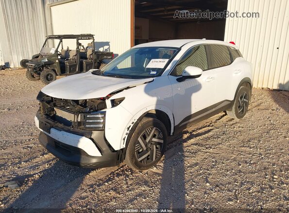 3N8AP6CA1SL393752 2025 NISSAN KICKS White Передня ліва чверть