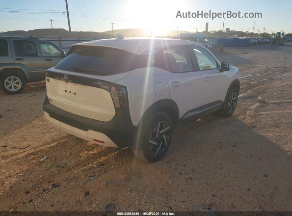3N8AP6CA1SL393752 2025 NISSAN KICKS White Задня права чверть