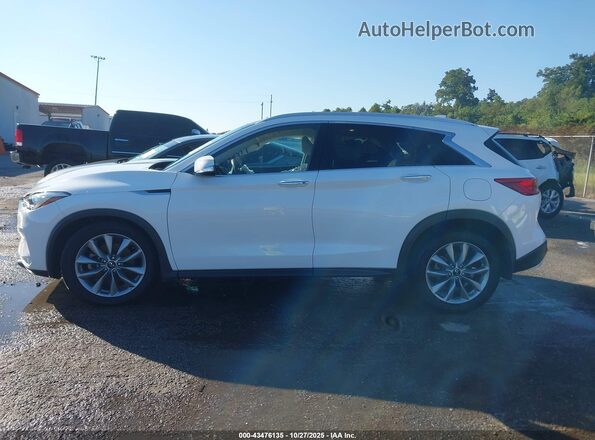 3PCAJ5BA1MF124144 2021 INFINITI QX50 White Vista interior de 360 grados