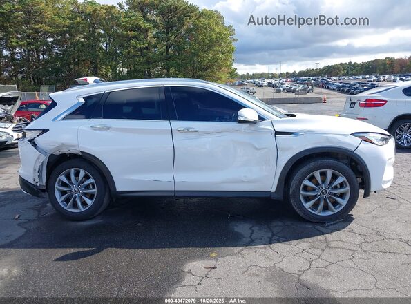 3PCAJ5BBXMF127293 2021 INFINITI QX50 White Вид спереду