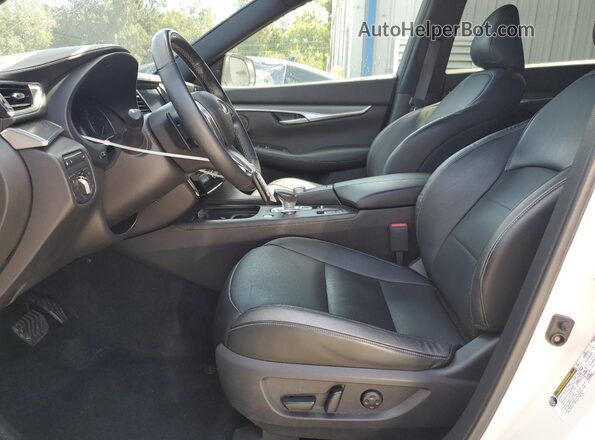 3PCAJ5BBXNF108180 2022 INFINITI QX50 White Вид салону спереду