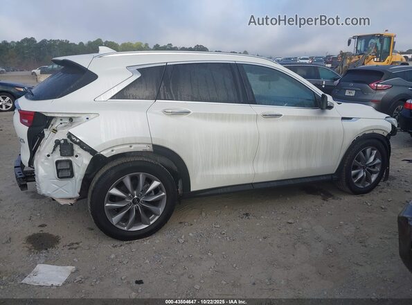 3PCAJ5CB8MF120387 2021 INFINITI QX50 White Вид задньої частини салону