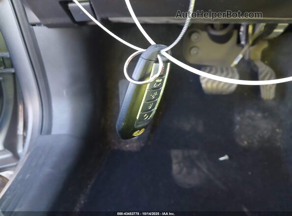 3PCAJ5M13LF111133 2020 INFINITI QX50 Gray Dashboard view