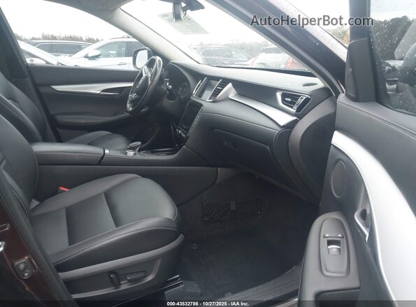 3PCAJ5M34LF106329 2020 INFINITI QX50 Brown Front interior view