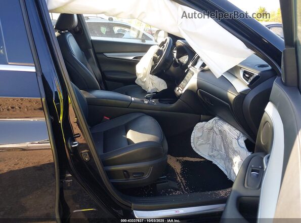 3PCAJ5M39LF109758 2020 INFINITI QX50 Черный Вид салона спереди