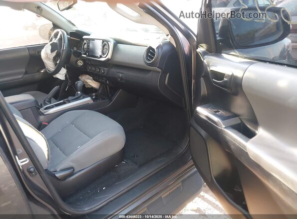 3TMCZ5AN4LM363378 2020 TOYOTA TACOMA Gray წინა სალონის ხედი