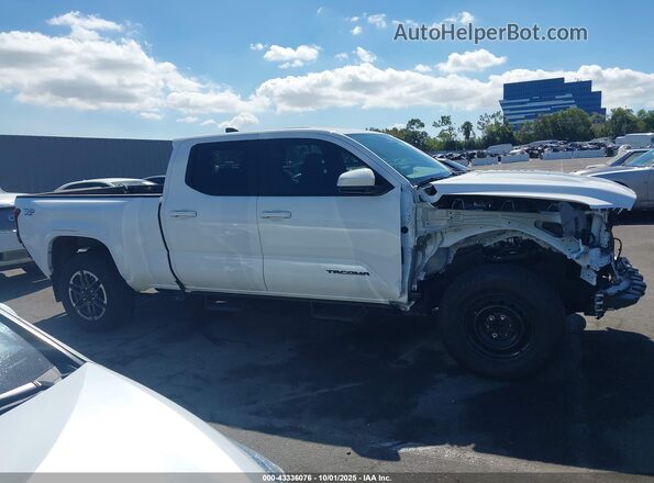 3TMLB5FNXRM018362 2024 TOYOTA TACOMA White Widok wnętrza 360 stopni