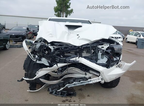 3TMLB5JN0RM057503 2024 TOYOTA TACOMA Белый Вид спереди