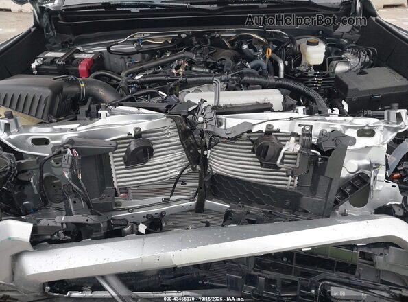 3TMLB5JNXSM170736 2025 TOYOTA TACOMA Silver Rear view