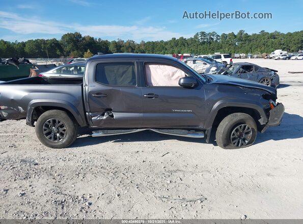 3TYAX5GNXMT033447 2021 TOYOTA TACOMA Silver Սալոնի հետևի տեսք