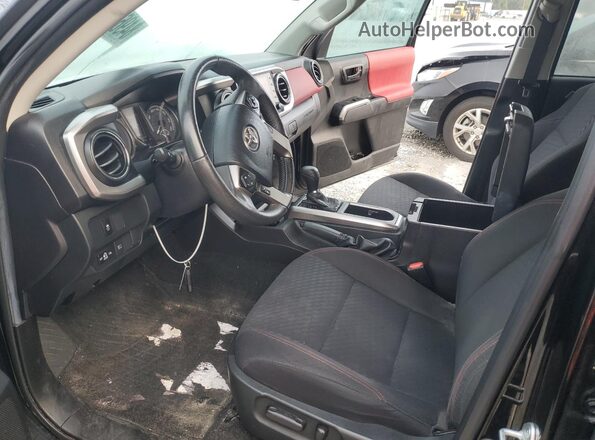 3TYAZ5CN7PT031093 2023 TOYOTA LE Черный Вид салона спереди