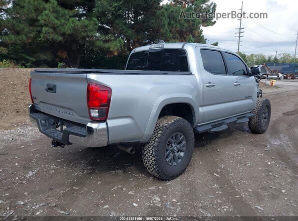 3TYCZ5AN6NT077233 2022 TOYOTA TACOMA Silver Հետևի աջ