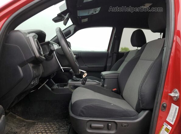 3TYDZ5BN5NT014515 2022 TOYOTA LE Red Vista interior delantera