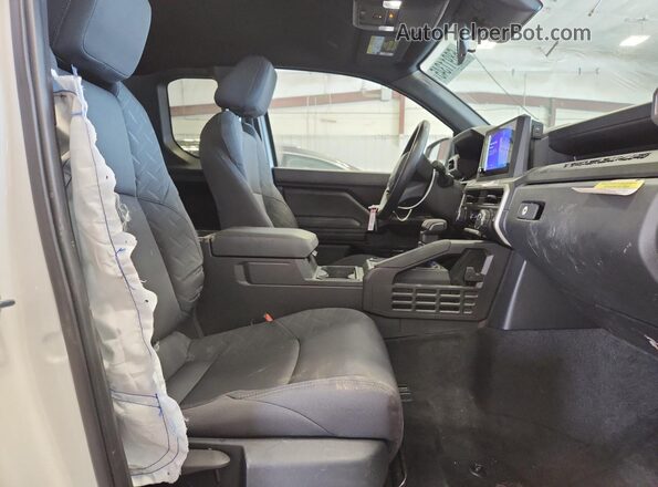 3TYJDAHN2ST024433 2025 TOYOTA TACOMA Белый 