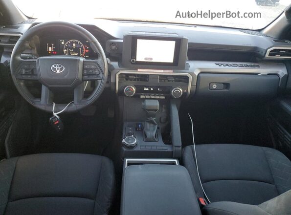 3TYLB5JN6RT040080 2024 TOYOTA LE White Dashboard view