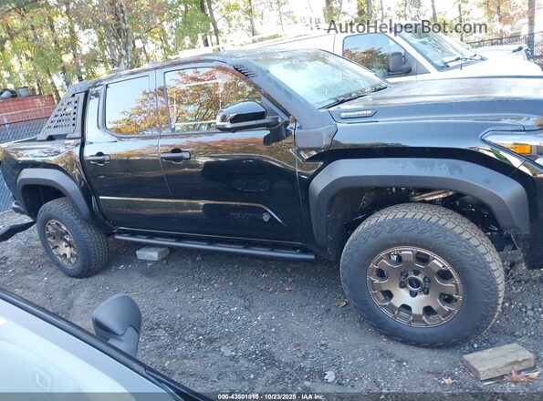 3TYLC5LN0ST039894 2025 TOYOTA TACOMA HYBRID Black Widok wnętrza z tyłu