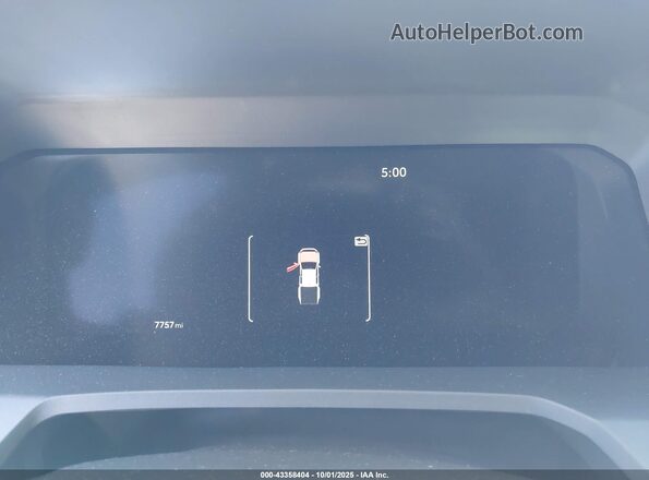 3TYLC5LN8ST024009 2025 TOYOTA TACOMA HYBRID Gold Rear seats view