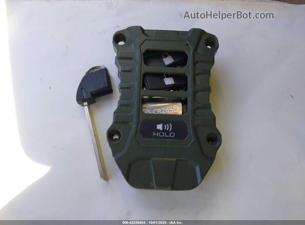 3TYLC5LN8ST024009 2025 TOYOTA TACOMA HYBRID Gold Dashboard view