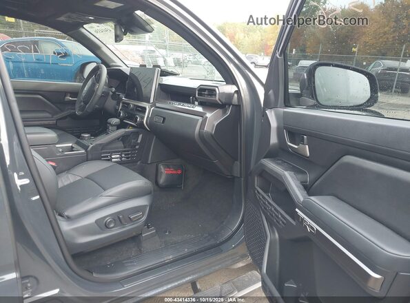 3TYLC5LN9ST035861 2025 TOYOTA TACOMA HYBRID Серый Вид салона спереди