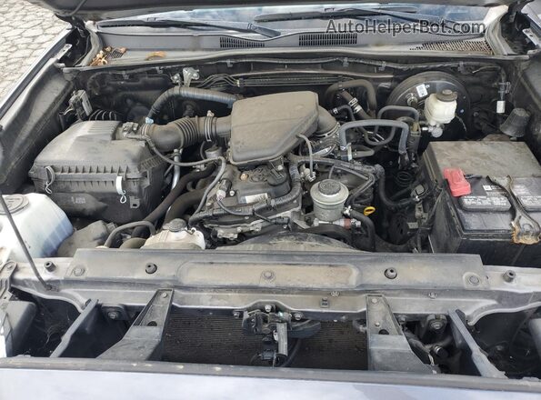 3TYRX5GN3LT000159 2020 TOYOTA TACOMA Charcoal Rear interior view