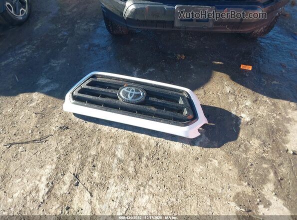 3TYRX5GN9NT054231 2022 TOYOTA TACOMA White Dashboard view