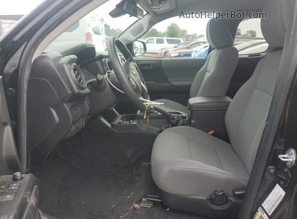 3TYSX5EN6NT016069 2022 TOYOTA TACOMA Black Front interior view