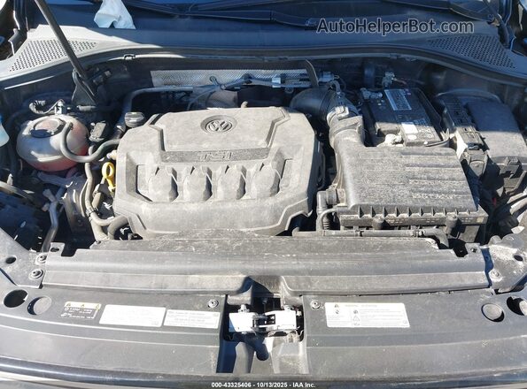 3VV0B7AX1LM178419 2020 VOLKSWAGEN TIGUAN Gray Вид ззаду