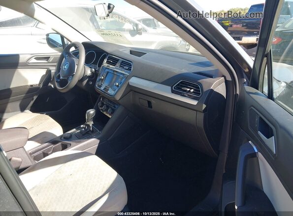 3VV0B7AX1LM178419 2020 VOLKSWAGEN TIGUAN Gray Вид салону спереду