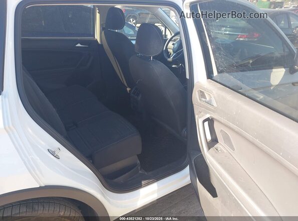 3VV0B7AX3NM097859 2022 VOLKSWAGEN TIGUAN Белый Вид наклейки с VIN-кодом